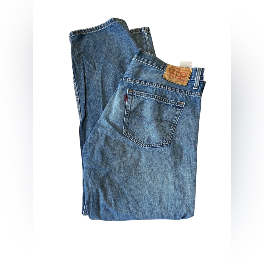 36x34 Levi’s